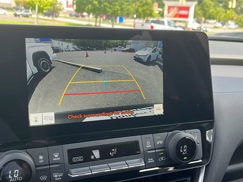 New 2025 Toyota Grand Highlander FWD image 13