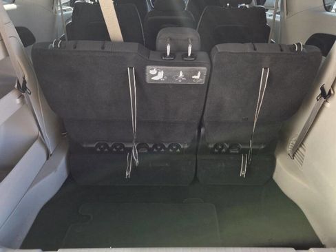 Used 2018 Chrysler Pacifica Touring Plus w/ Tire & Wheel Group image 23