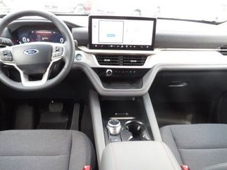 Used 2025 Ford Explorer Active video 2