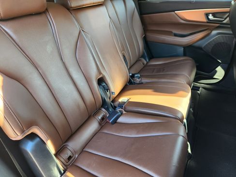 Used 2023 Acura MDX SH-AWD w/ Technology Package image 18