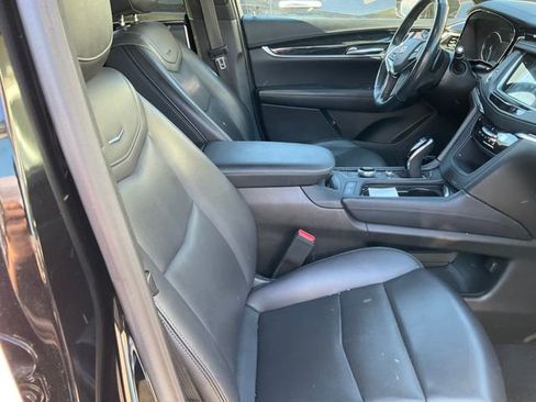 Used 2023 Cadillac XT5 Premium Luxury image 10