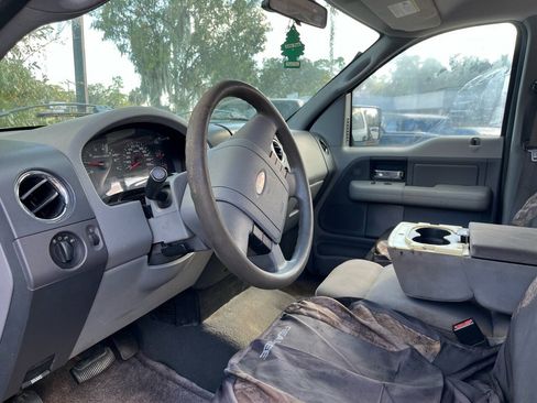 Used 2005 Ford F150 XLT RWD image 10