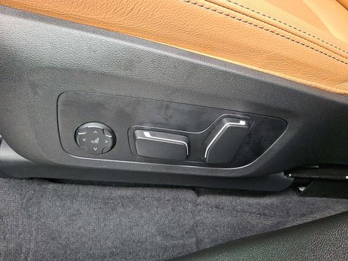 Used 2024 BMW X3 xDrive30i w/ Premium Package w/ZPA image 8