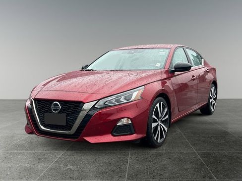 Used 2022 Nissan Altima 2.5 SR AWD/4WD image 4