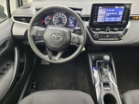 Used 2022 Toyota Corolla LE FWD image 22