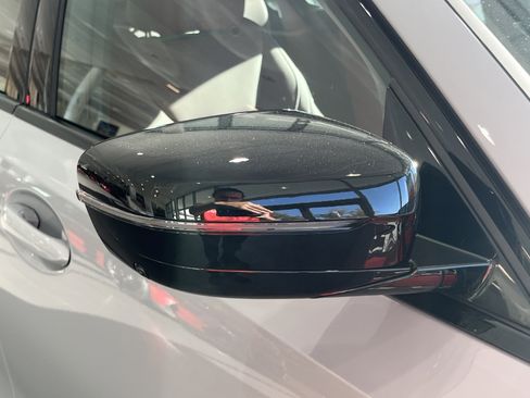 New 2026 BMW 330i Sedan w/ M Sport Package image 30