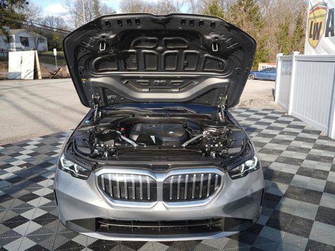 Used 2024 BMW 530i xDrive w/ Convenience Package image 70