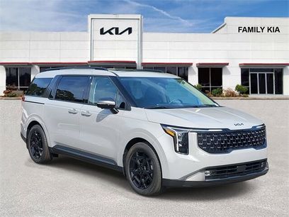 New 2026 Kia Carnival SX