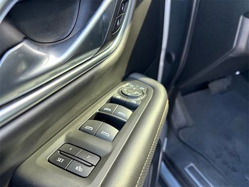 Used 2022 GMC Yukon AT4 image 24