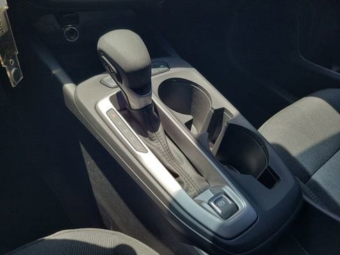 Certified 2025 Chevrolet Trax LS image 26