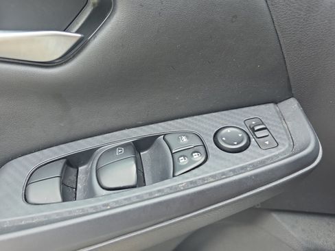 Used 2024 Nissan Sentra SV w/ All-Weather Package FWD image 26