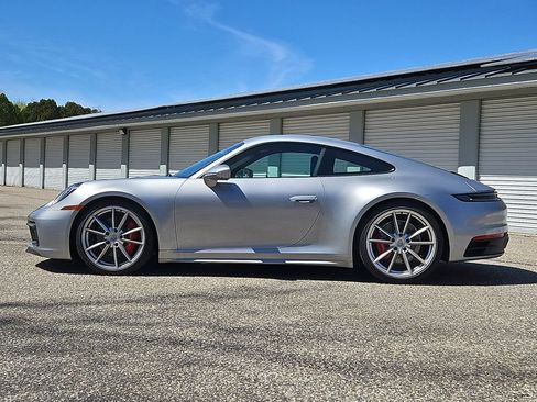 Certified 2024 Porsche 911 Carrera 4S AWD/4WD image 2