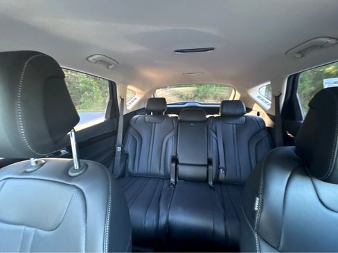 New 2026 Genesis GV80 2.5T image 5