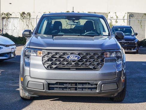 New 2025 Ford Maverick XL image 2