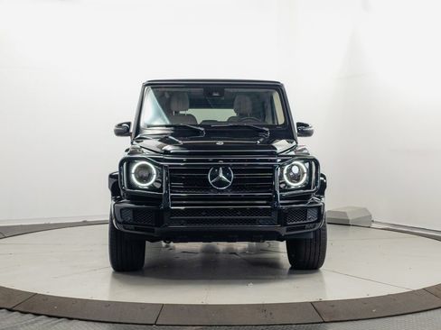 Used 2024 Mercedes-Benz G 550 image 2
