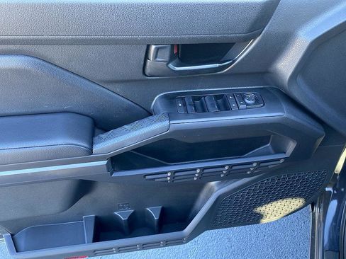 Certified 2025 Toyota Tacoma SR5 image 9