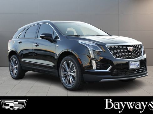 New 2025 Cadillac XT5 Premium Luxury w/ Technology Package image 3