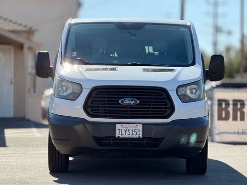 Used 2015 Ford Transit 350 XL RWD image 4