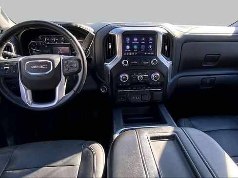 Used 2021 GMC Sierra 1500 SLT AWD/4WD image 16