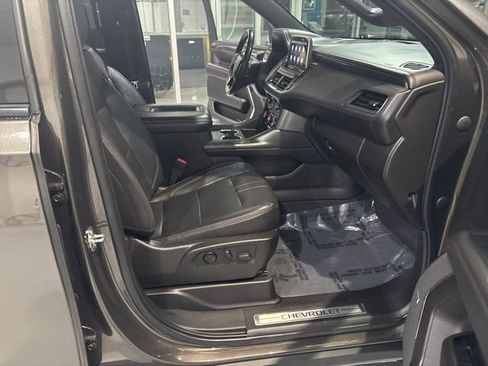 Used 2021 Chevrolet Tahoe RST w/ Luxury Package image 37