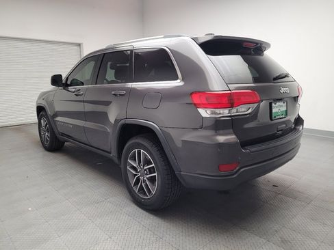 Used 2019 Jeep Grand Cherokee Laredo w/ Laredo X Package image 5