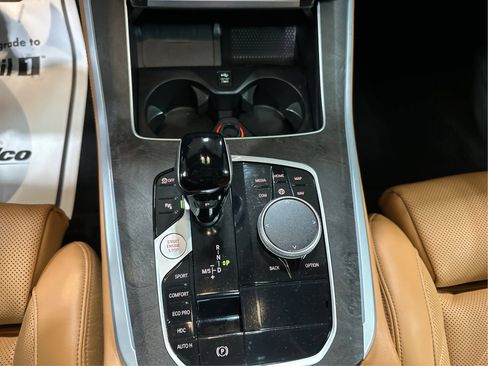 Used 2023 BMW X5 xDrive40i AWD/4WD image 17