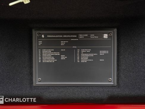 Used 2022 Ferrari Roma RWD image 39