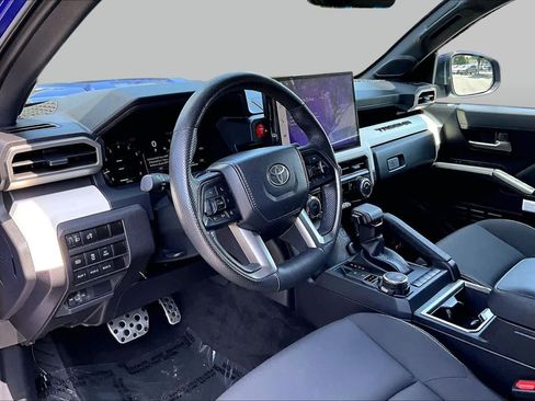 Used 2024 Toyota Tacoma TRD Sport w/ TRD Sport Upgrade Package AWD/4WD image 17