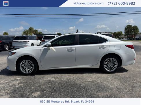 Used 2013 Lexus ES 350 w/ Luxury Pkg FWD image 6