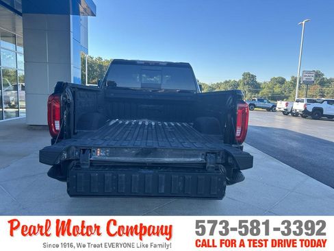 Used 2022 GMC Sierra 2500 AT4 w/ AT4 Premium Plus Package image 6