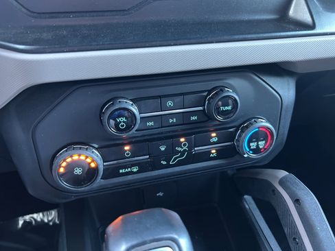 Used 2023 Ford Bronco Big Bend image 24