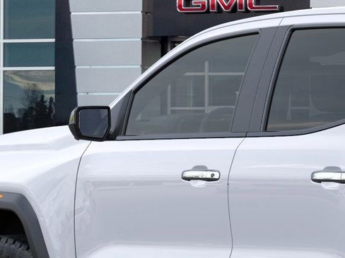 New 2026 GMC Canyon Denali AWD/4WD image 12