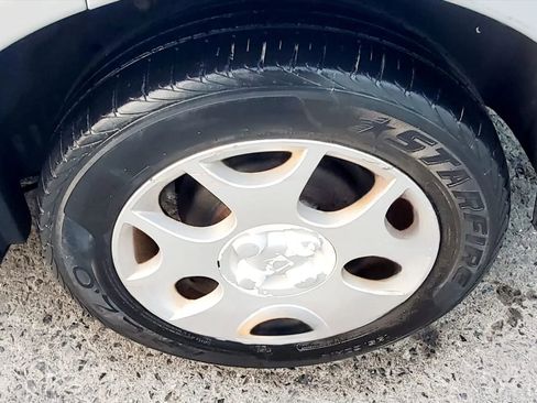 Used 2003 Saturn ION Level 2 w/ Convenience Pkg FWD image 26