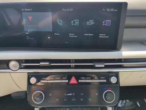 Used 2025 Hyundai Tucson SEL FWD image 23