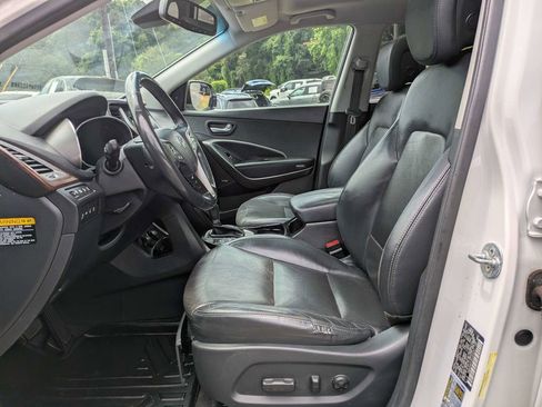Used 2019 Hyundai Santa Fe XL FWD image 21