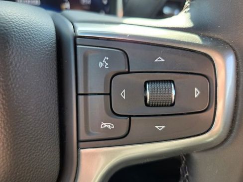 Used 2023 Chevrolet Silverado 1500 LT AWD/4WD image 26