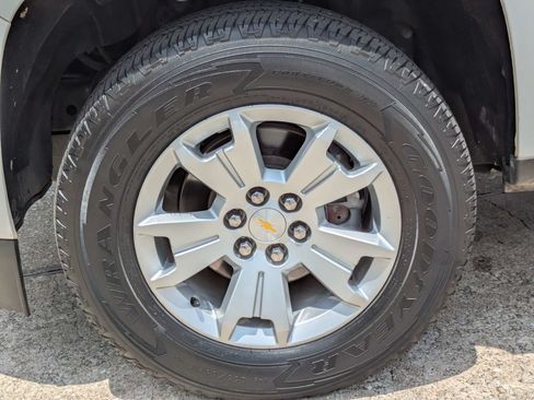 Certified 2022 Chevrolet Colorado LT w/ Fleet Safety Package RWD image 26