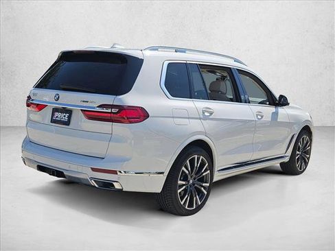 Used 2020 BMW X7 xDrive40i w/ Luxury Seating Package AWD/4WD image 5