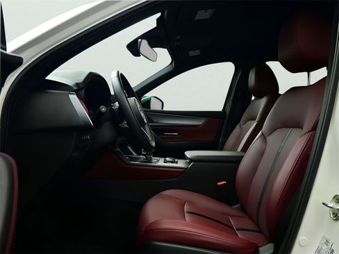 Certified 2025 MAZDA CX-70 Plug-In Hybrid w/ Premium Plus image 3