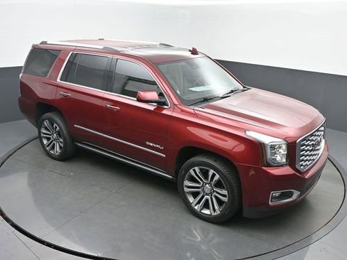 Used 2020 GMC Yukon Denali w/ Denali Ultimate Package image 46