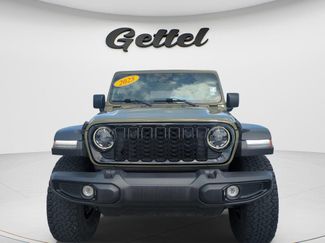 Used 2025 Jeep Wrangler Unlimited Sport AWD/4WD video 2