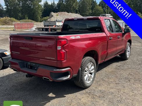 Used 2019 Chevrolet Silverado 1500 Custom w/ Custom Convenience Package AWD/4WD image 9