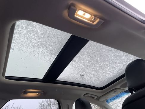 Used 2018 Ford Edge Titanium w/ Equipment Group 301A image 21