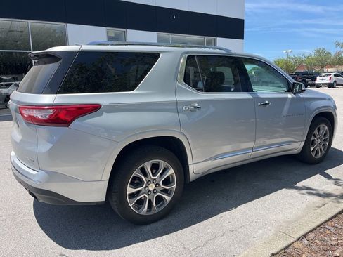 Used 2019 Chevrolet Traverse Premier w/ LPO, Floor Liner Package image 2