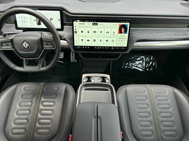 Used 2023 Rivian R1S Adventure Dual AWD/4WD image 16