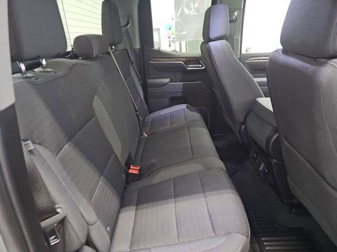 Used 2025 Chevrolet Silverado 1500 LT image 29