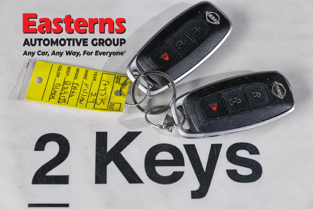 Used 2024 Nissan Pathfinder S AWD/4WD image 23