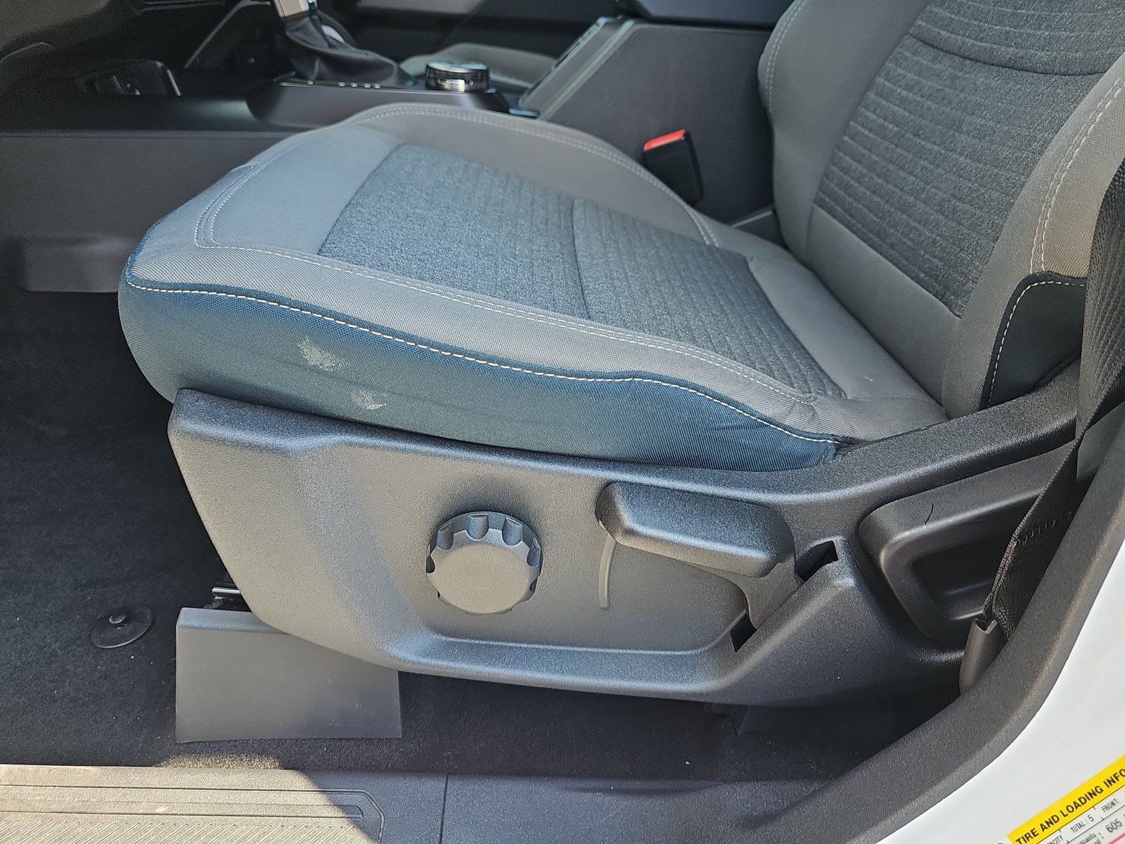 Used 2022 Ford Bronco Outer Banks AWD/4WD image 16