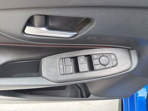 Used 2026 Nissan Sentra SR w/ Floor Mat Package FWD image 9
