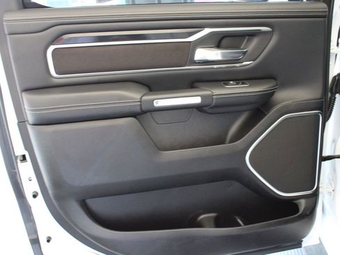 Used 2022 RAM 1500 Laramie AWD/4WD image 53